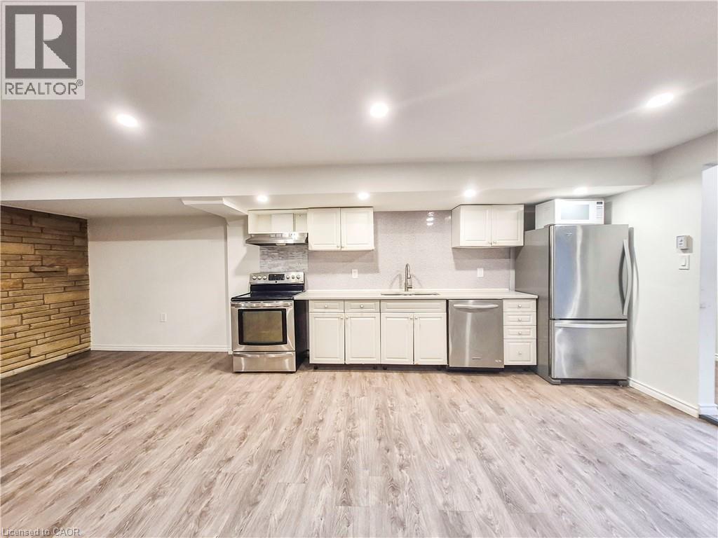 11 Duncairn Avenue, Kitchener, Ontario  N2M 4S5 - Photo 4 - 40835675