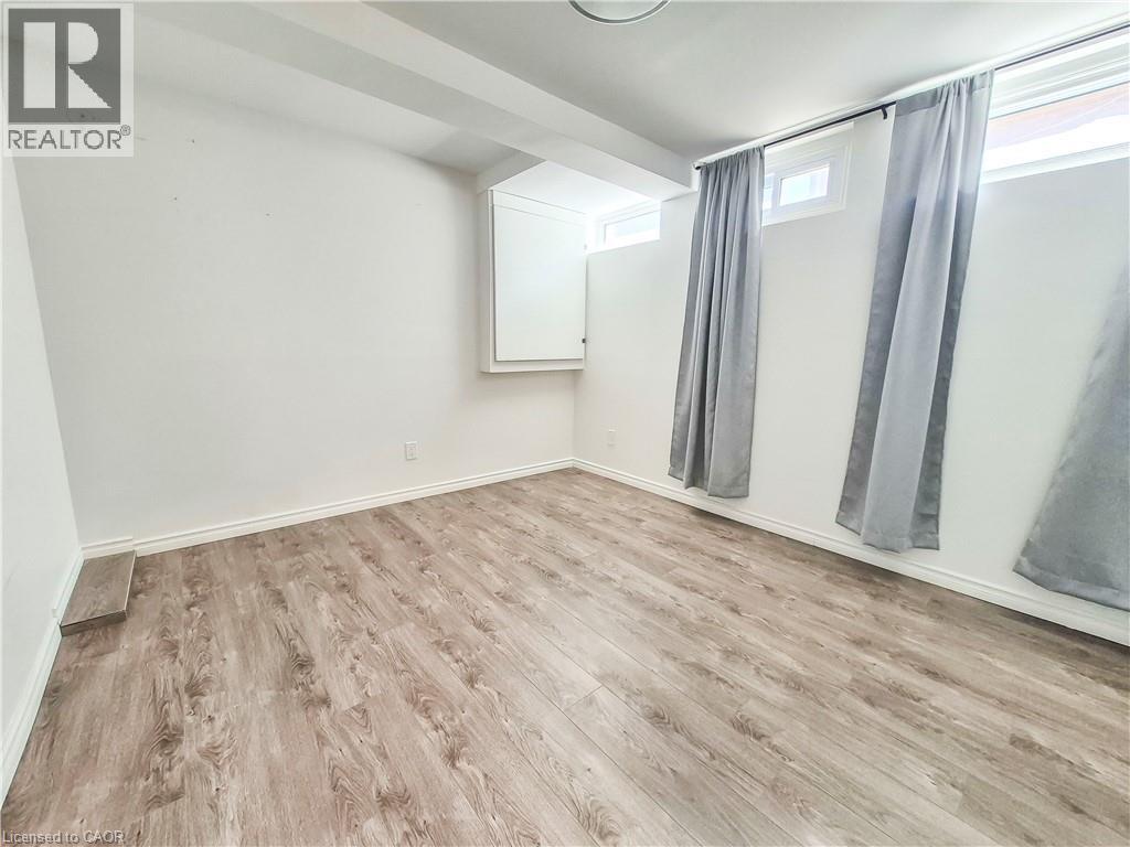 11 Duncairn Avenue, Kitchener, Ontario  N2M 4S5 - Photo 8 - 40835675
