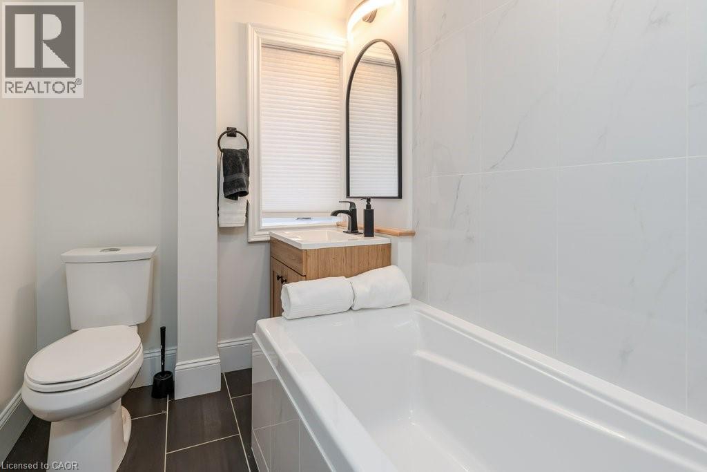 44 Krug Street, Kitchener, Ontario  N2H 2X7 - Photo 21 - 40834423