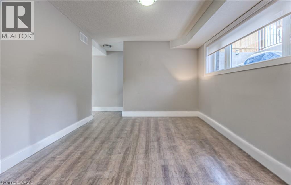 54 W Bridge Street W Unit# 1, Kitchener, Ontario  N2K 0G4 - Photo 2 - 40836298