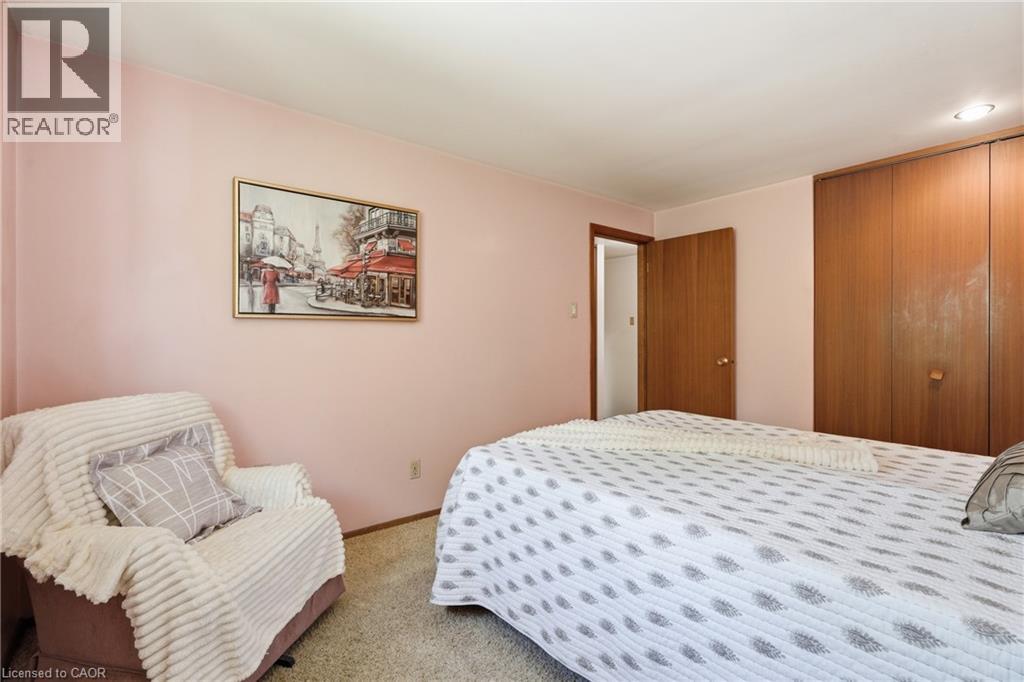 4 Bradley Place, Kitchener, Ontario  N2A 2B3 - Photo 20 - 40821042