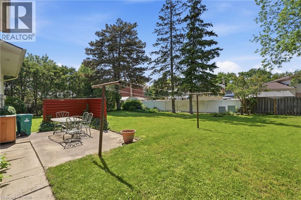 4 Bradley Place, Kitchener, Ontario  N2A 2B3 - Photo 28 - 40821042