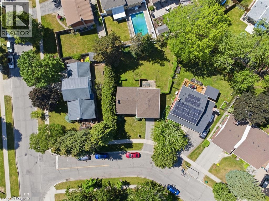 4 Bradley Place, Kitchener, Ontario  N2A 2B3 - Photo 42 - 40821042