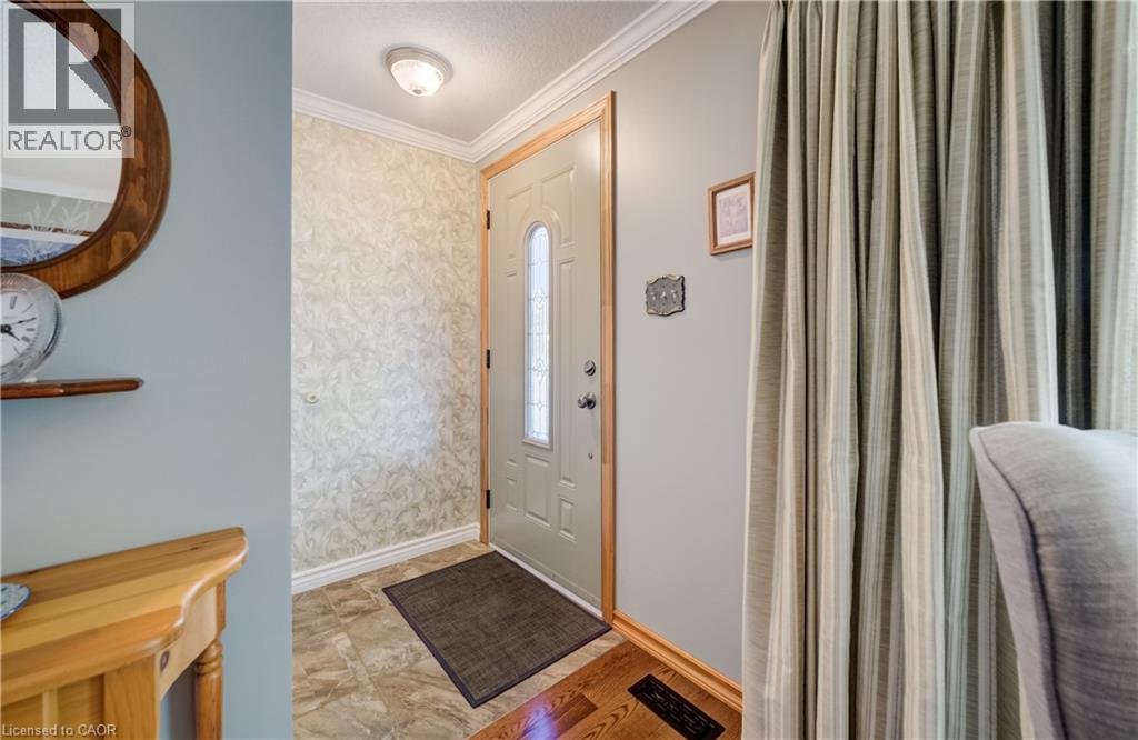 10 Meadow Woods Crescent, Kitchener, Ontario  N2N 1S5 - Photo 4 - 40837623
