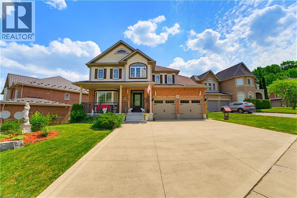 805 Munich Circle, Waterloo, Ontario  N2V 2N5 - Photo 2 - 40836085