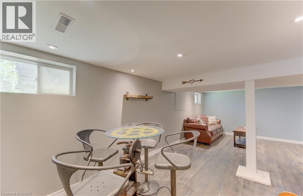 72 Pleasant Avenue, Kitchener, Ontario  N2M 4A4 - Photo 31 - 40837639