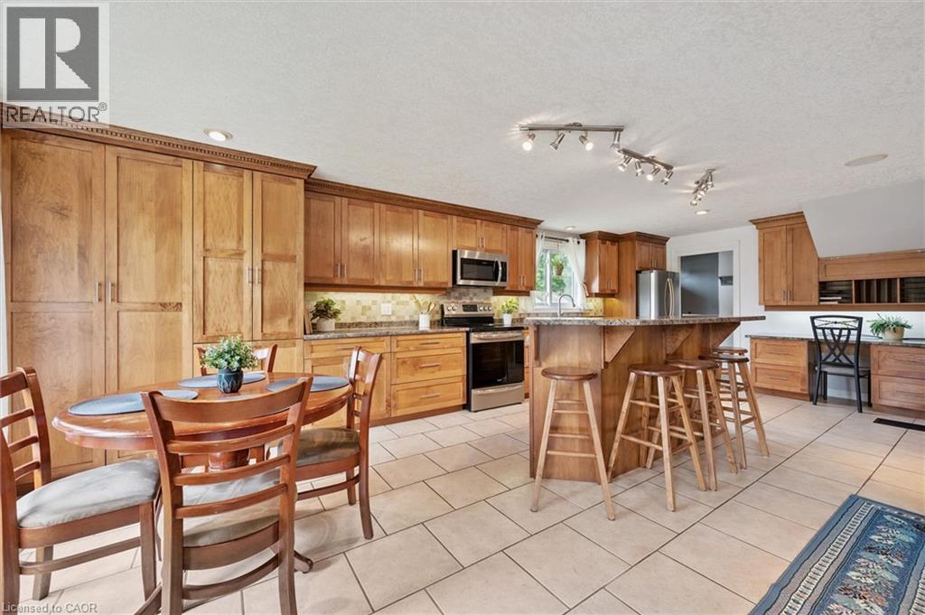 74 Calmcrest Drive, Kitchener, Ontario  N2E 1V3 - Photo 11 - 40835435
