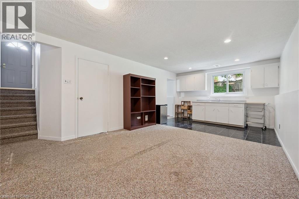 74 Calmcrest Drive, Kitchener, Ontario  N2E 1V3 - Photo 29 - 40835435