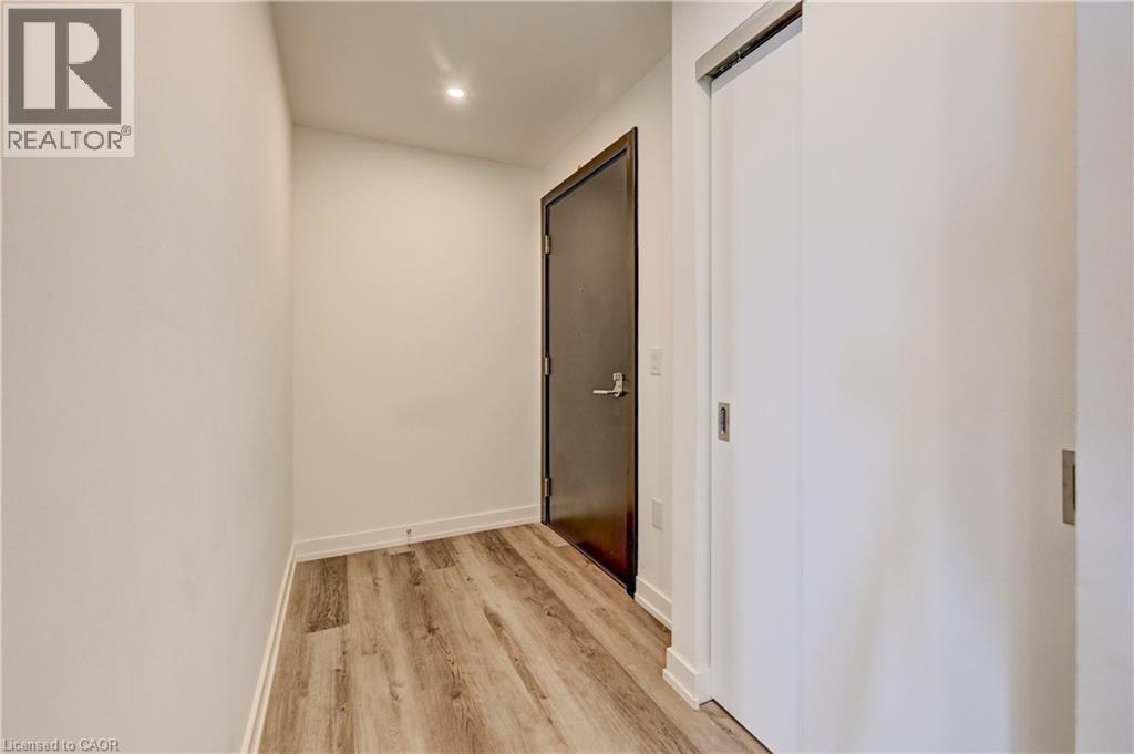 15 Wellington Street Unit# 2802, Kitchener, Ontario  N2G 0E4 - Photo 2 - 40838231