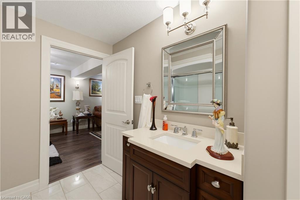 123 Oak Park Drive, Waterloo, Ontario  N2K 0B3 - Photo 37 - 40836212