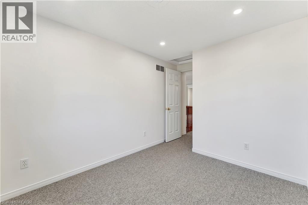 479 Trembling Aspen Avenue, Waterloo, Ontario  N2V 2T4 - Photo 18 - 40839237