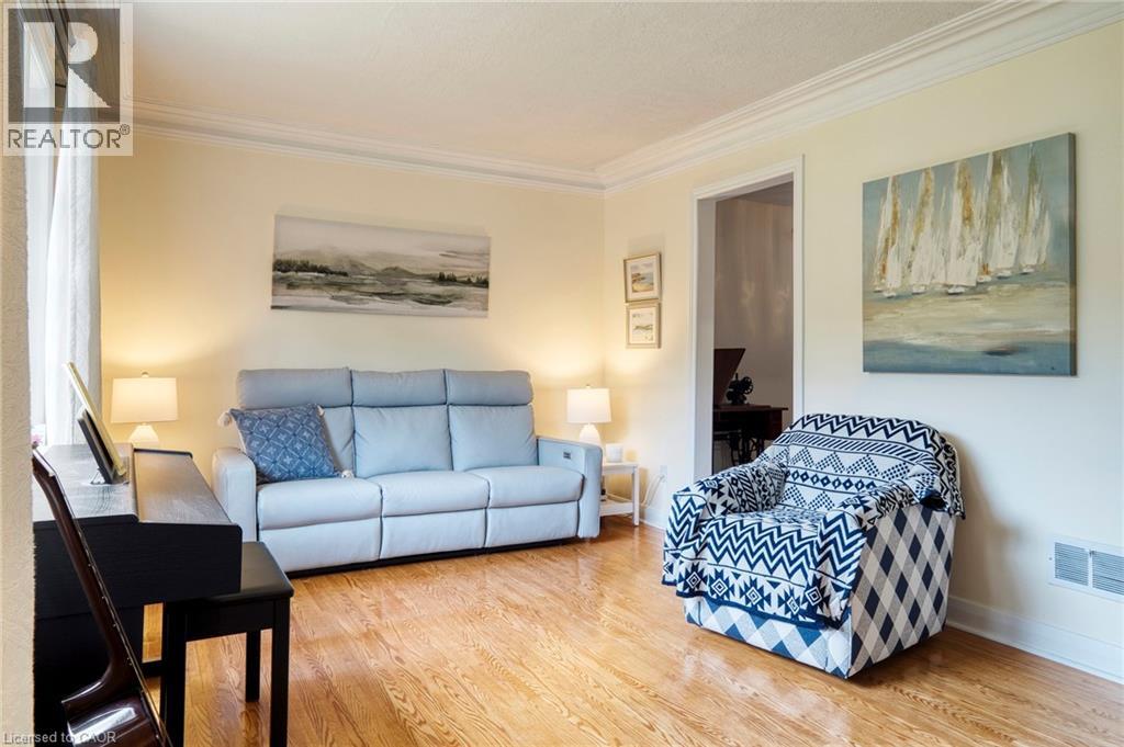 5 Brentwood Avenue, Kitchener, Ontario  N2H 2C4 - Photo 8 - 40838199
