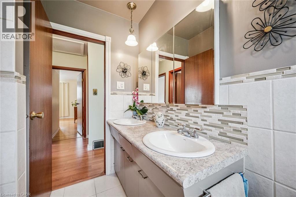 106 Ruskview Road, Kitchener, Ontario  N2M 4S3 - Photo 21 - 40839807
