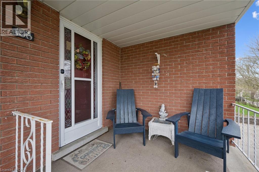 106 Ruskview Road, Kitchener, Ontario  N2M 4S3 - Photo 4 - 40839807