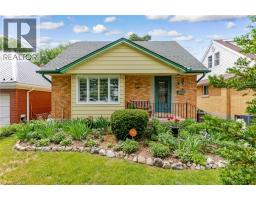 34 SIXTH Avenue, Kitchener, Ontario