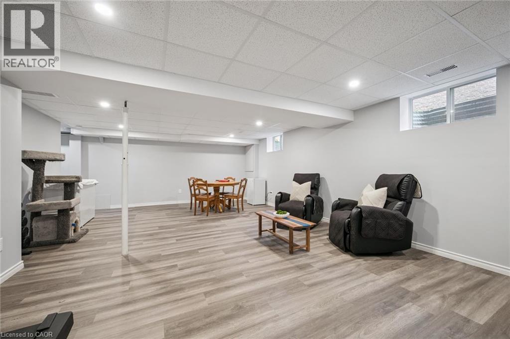 491 Sandbanks Crescent, Waterloo, Ontario  N2V 2J3 - Photo 35 - 40838984