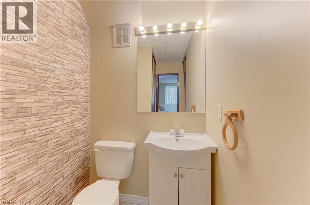 71 Vanier Drive Unit# 301, Kitchener, Ontario  N2C 1J4 - Photo 22 - 40839804