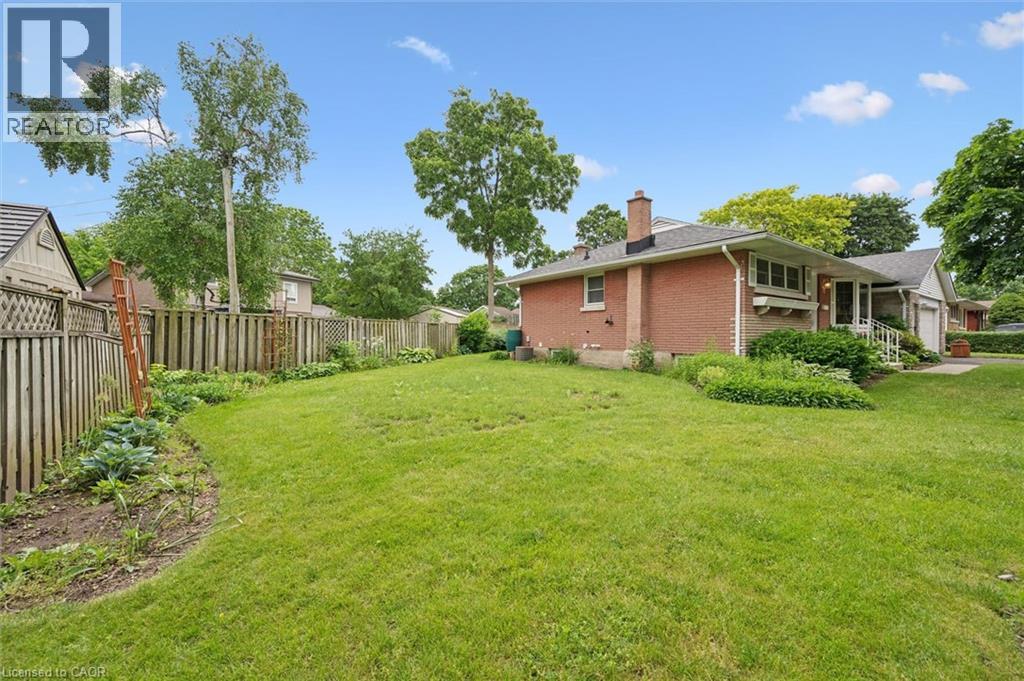 77 Maywood Road, Kitchener, Ontario  N2C 2A2 - Photo 23 - 40826790