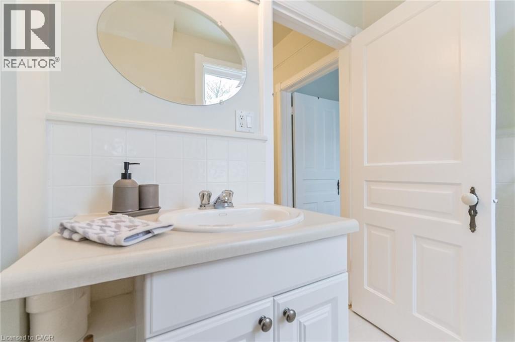 67 Ahrens Street W, Kitchener, Ontario  N2H 4B8 - Photo 36 - 40840982