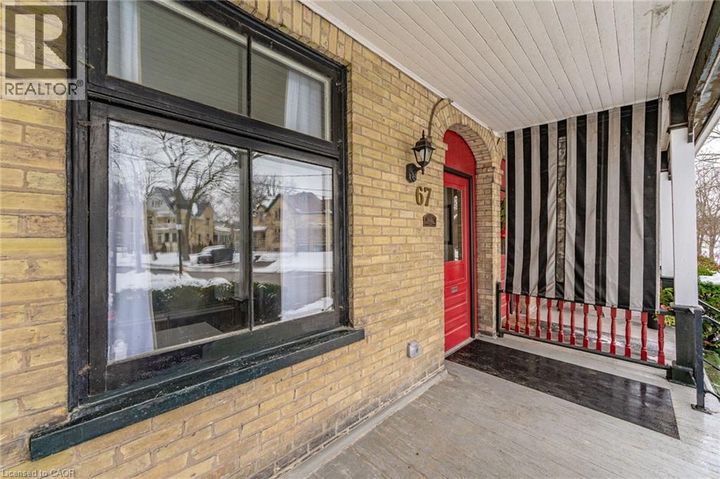 67 Ahrens Street W, Kitchener, Ontario  N2H 4B8 - Photo 4 - 40840982