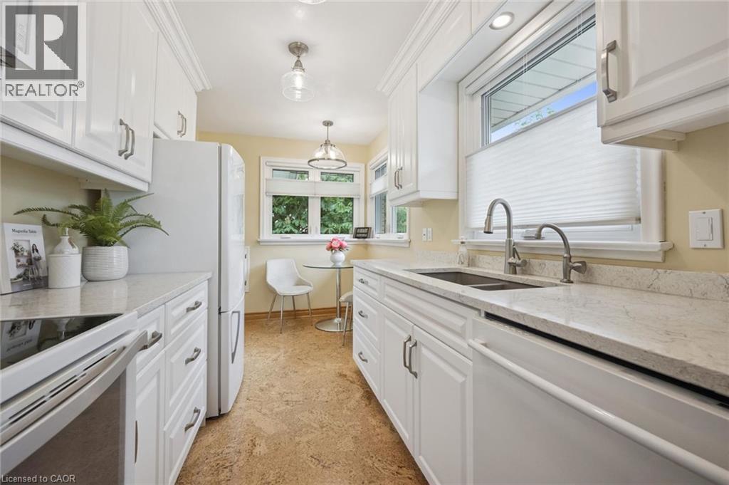 317 Pandora Avenue N, Kitchener, Ontario  N2H 3E4 - Photo 10 - 40837262