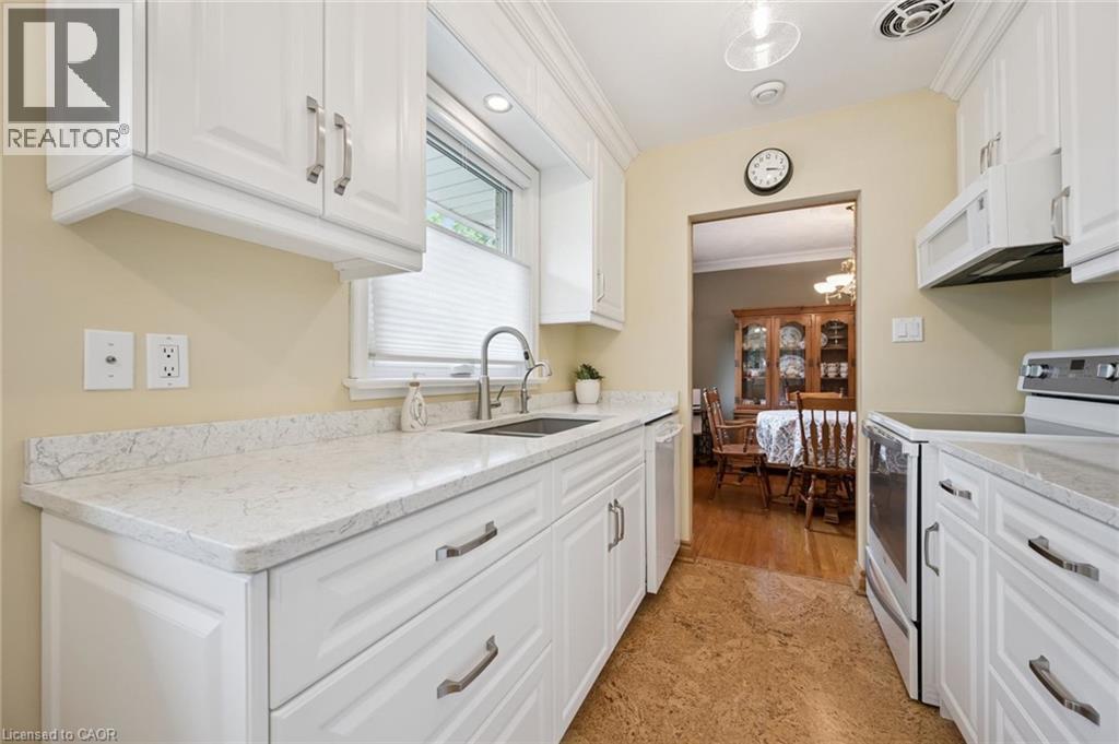 317 Pandora Avenue N, Kitchener, Ontario  N2H 3E4 - Photo 11 - 40837262