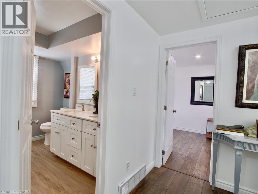 243 Rosebank Place, Kitchener, Ontario  N2E 2R8 - Photo 16 - 40840693