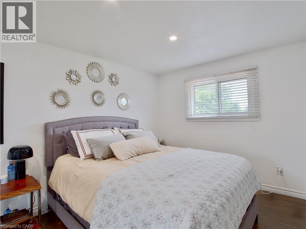 243 Rosebank Place, Kitchener, Ontario  N2E 2R8 - Photo 19 - 40840693