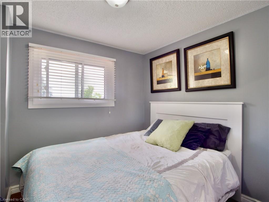 243 Rosebank Place, Kitchener, Ontario  N2E 2R8 - Photo 24 - 40840693