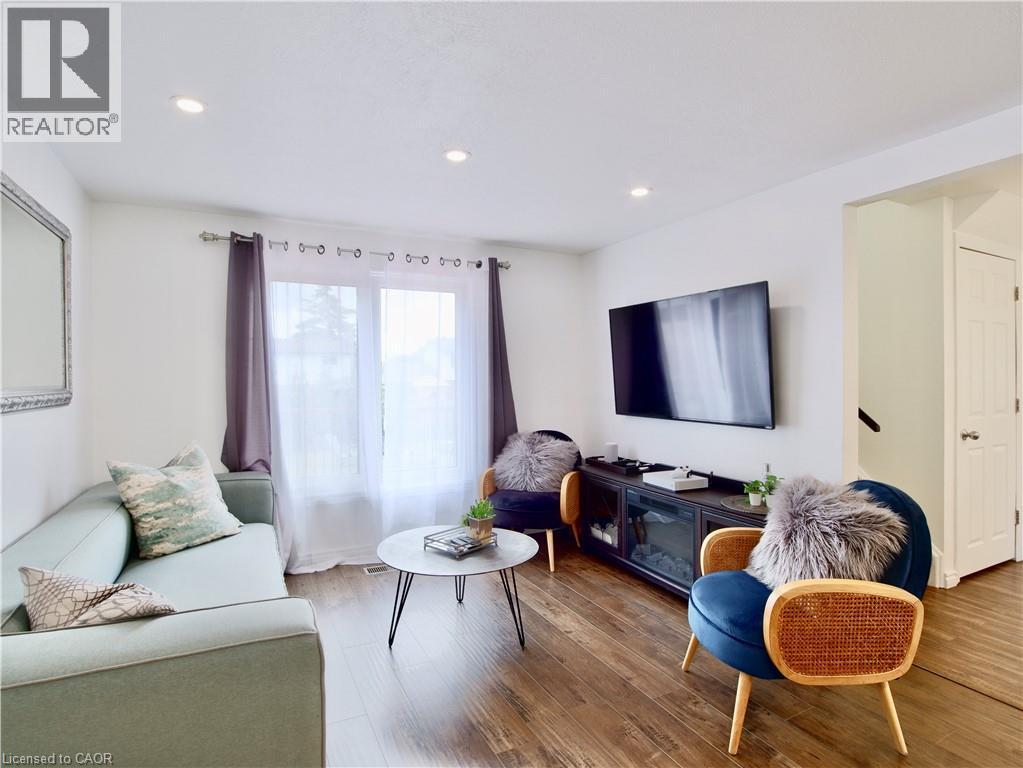 243 Rosebank Place, Kitchener, Ontario  N2E 2R8 - Photo 7 - 40840693