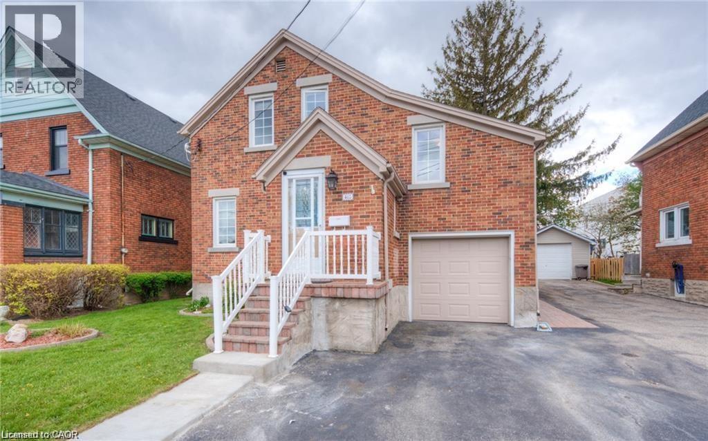 465 Nyberg Street, Kitchener, Ontario  N2G 2Z2 - Photo 2 - 40841953