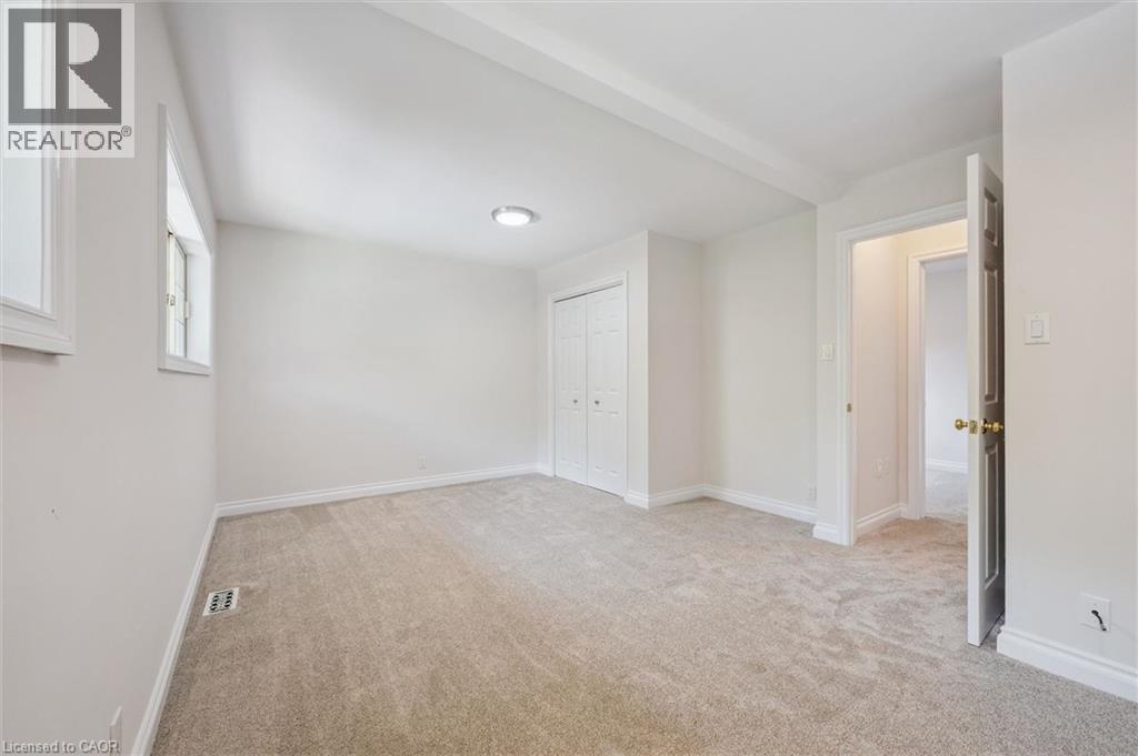 57 Maplewood Place, Kitchener, Ontario  N2H 4L4 - Photo 28 - 40839640