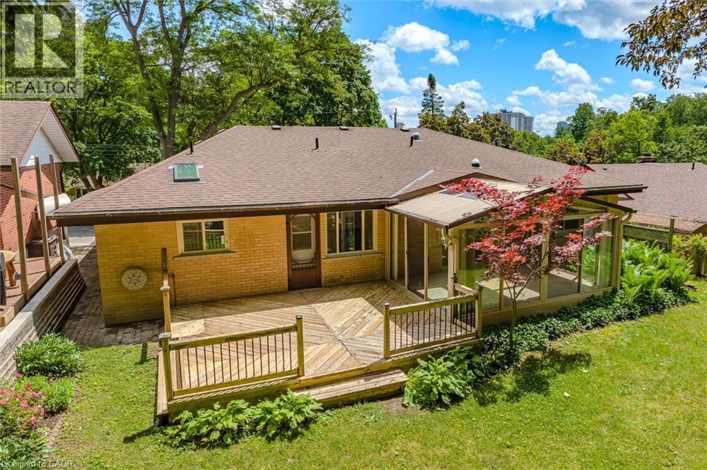 57 Maplewood Place, Kitchener, Ontario  N2H 4L4 - Photo 3 - 40839640