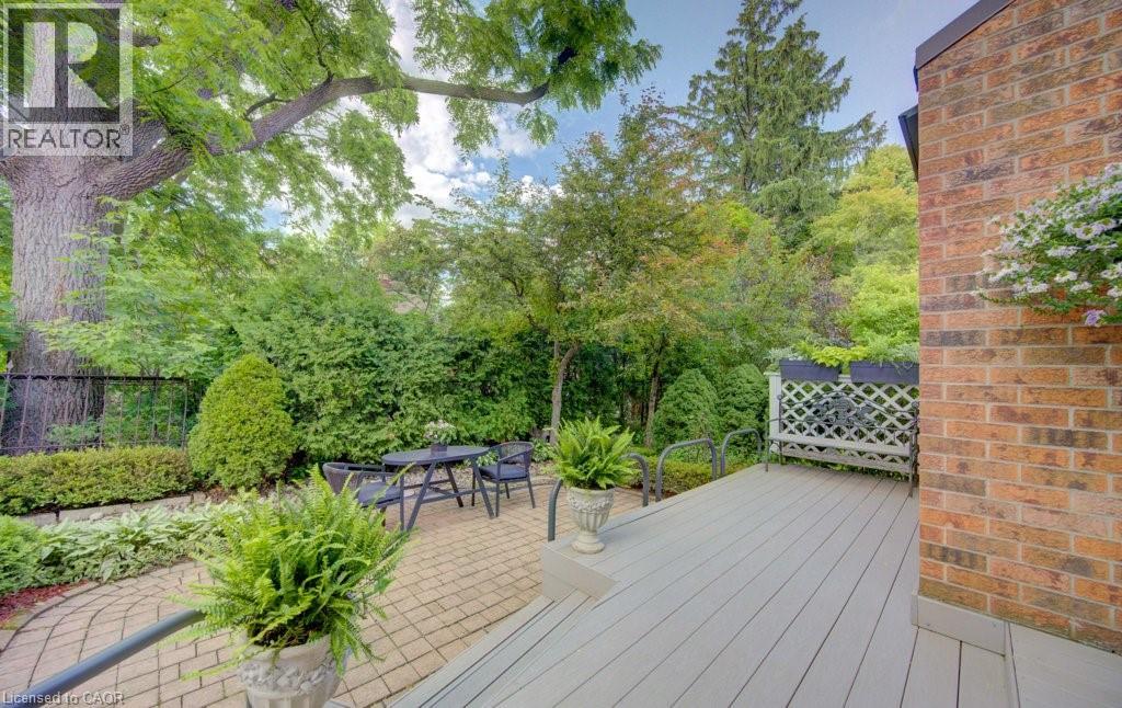 60 Allen Street W Unit# 7, Waterloo, Ontario  N2L 6H5 - Photo 36 - 40841788