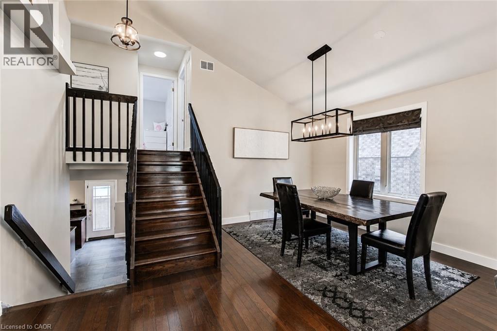 561 Chancery Lane, Waterloo, Ontario  N2T 2N5 - Photo 10 - 40841799