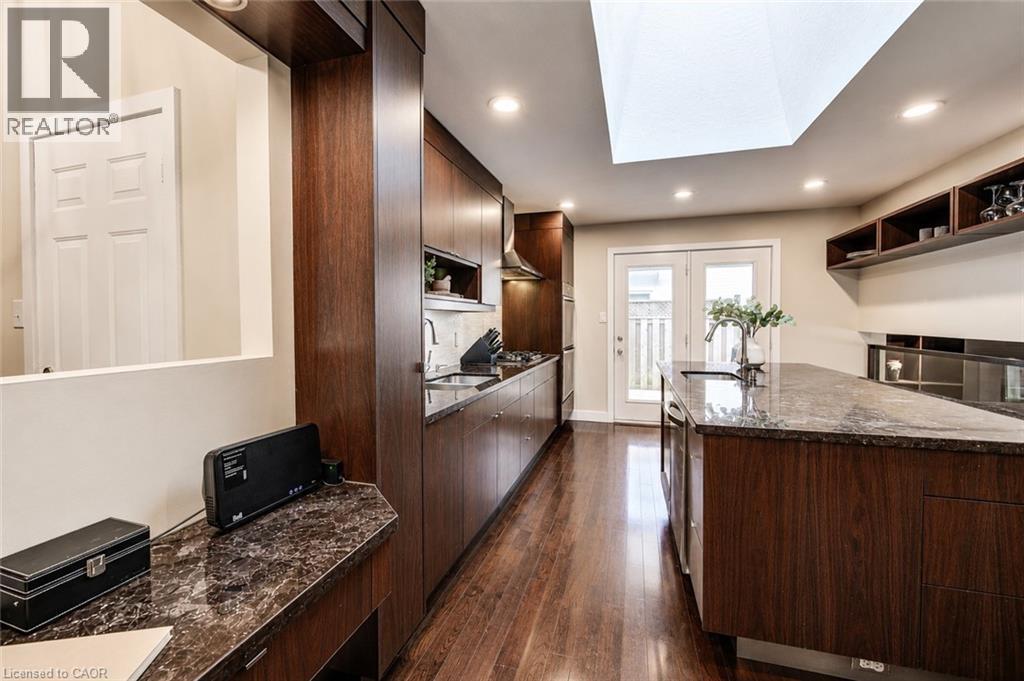 561 Chancery Lane, Waterloo, Ontario  N2T 2N5 - Photo 12 - 40841799