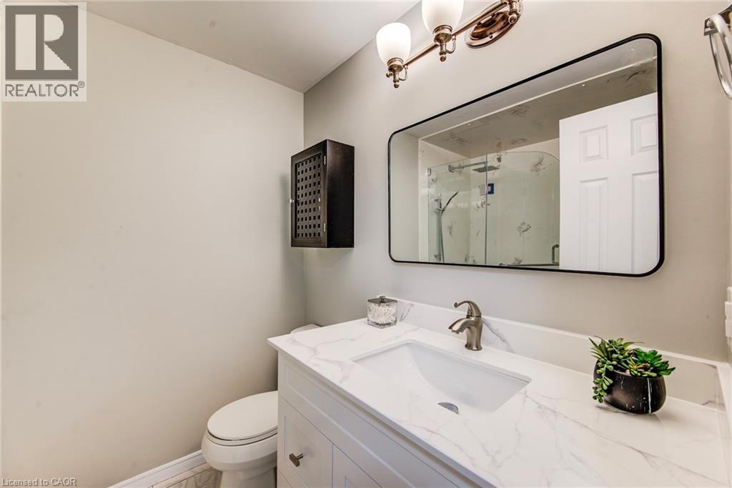 561 Chancery Lane, Waterloo, Ontario  N2T 2N5 - Photo 26 - 40841799