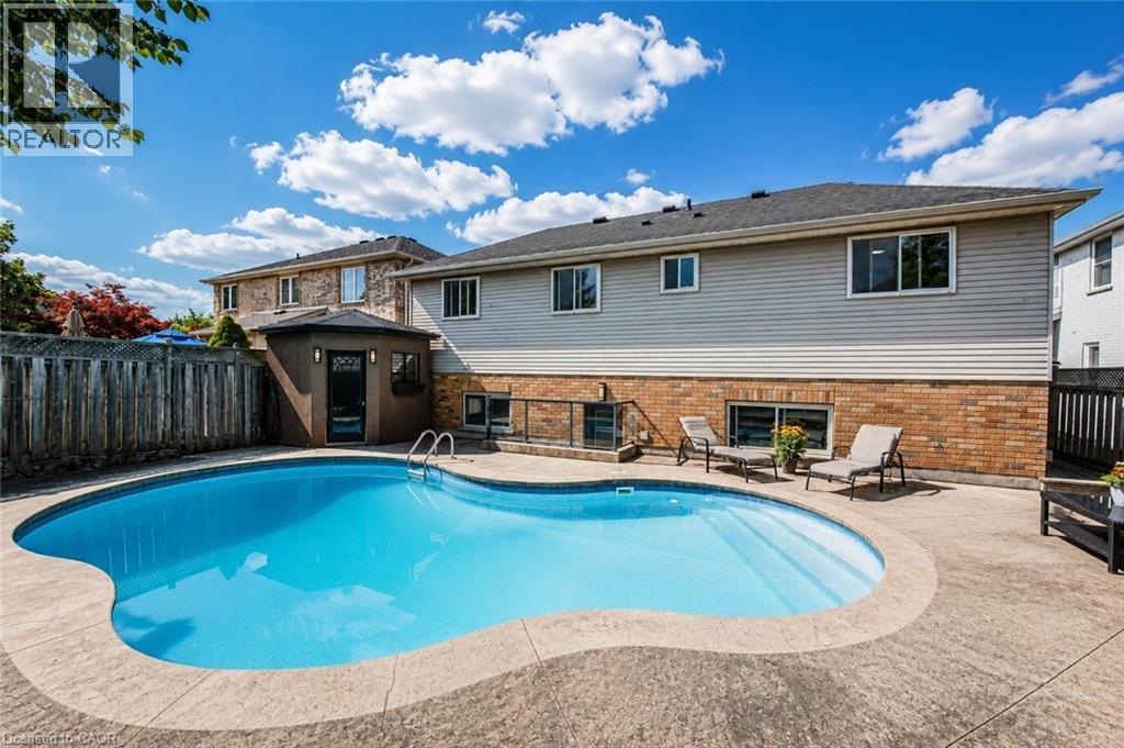 561 Chancery Lane, Waterloo, Ontario  N2T 2N5 - Photo 44 - 40841799