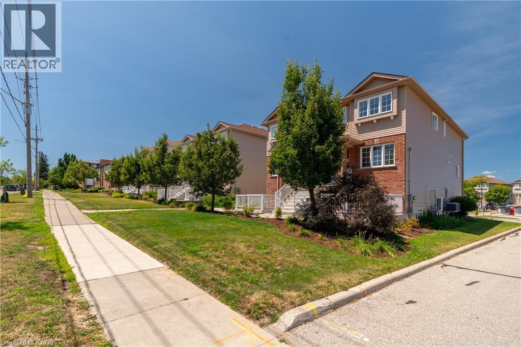 50 Howe Drive Unit# 19b, Kitchener, Ontario  N2E 0A2 - Photo 32 - 40842540
