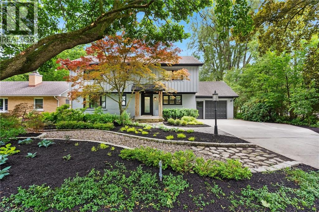 203 FORSYTH Drive, Waterloo, Ontario