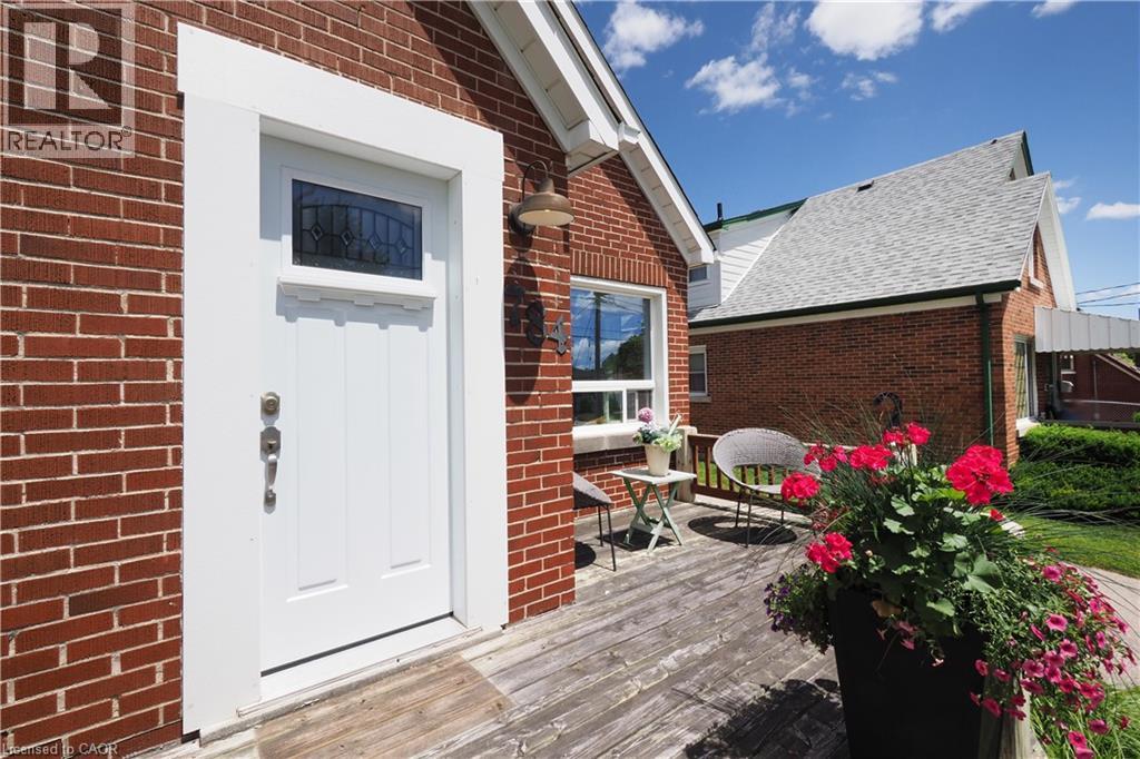 784 Elizabeth Street, Kitchener, Ontario  N2H 6H5 - Photo 5 - 40842649