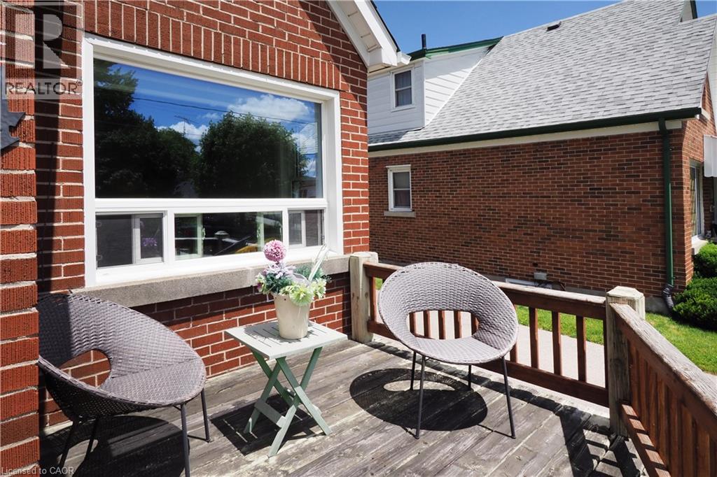 784 Elizabeth Street, Kitchener, Ontario  N2H 6H5 - Photo 6 - 40842649