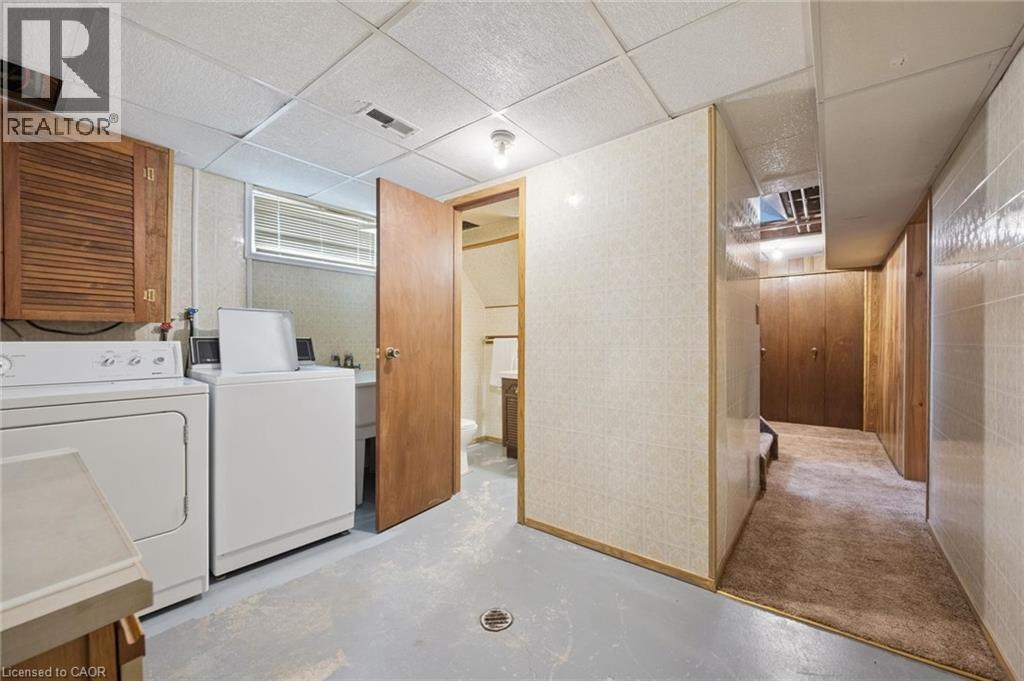 19 Weichel Street, Kitchener, Ontario  N2M 2A5 - Photo 33 - 40836559