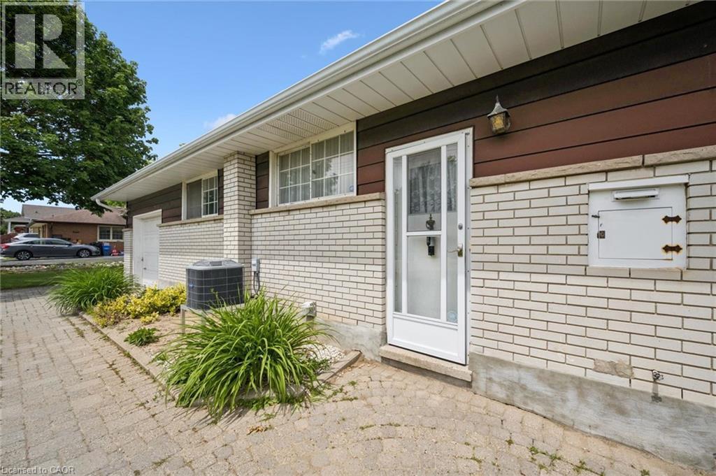 19 Weichel Street, Kitchener, Ontario  N2M 2A5 - Photo 36 - 40836559