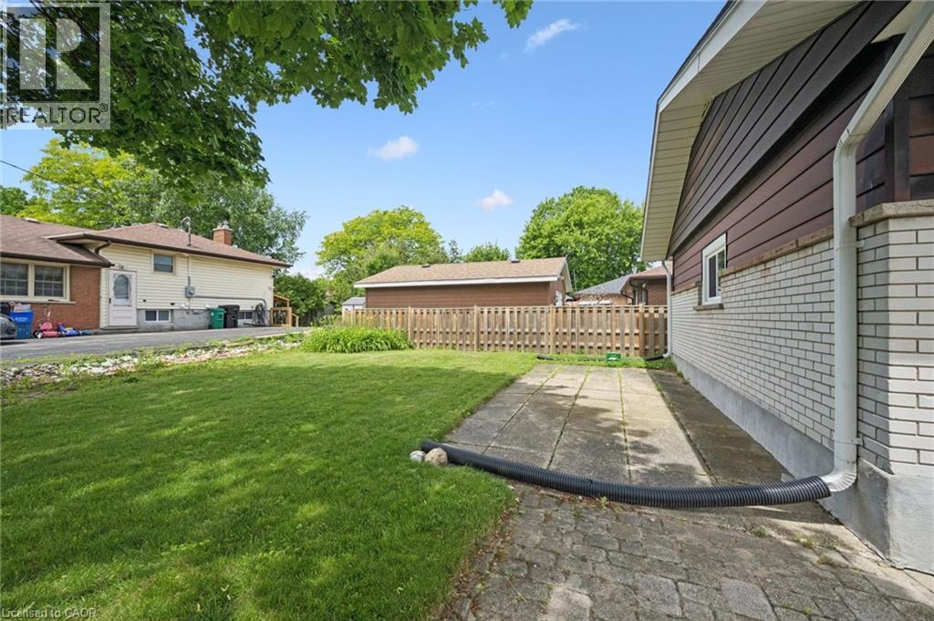 19 Weichel Street, Kitchener, Ontario  N2M 2A5 - Photo 37 - 40836559
