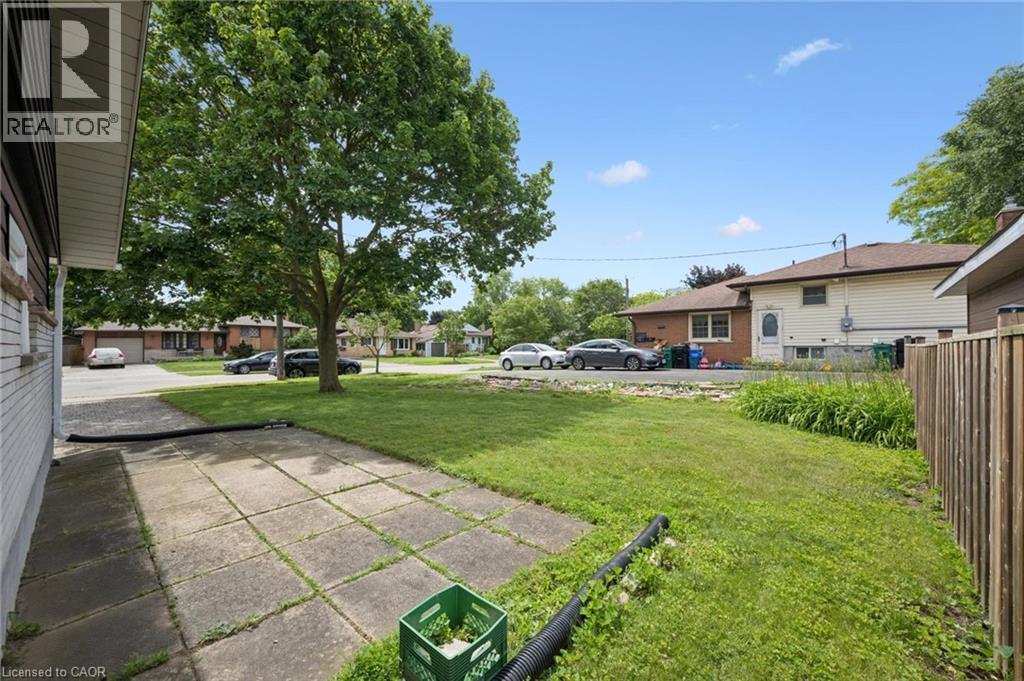 19 Weichel Street, Kitchener, Ontario  N2M 2A5 - Photo 38 - 40836559