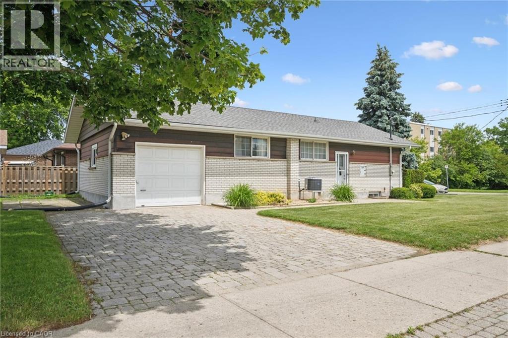 19 Weichel Street, Kitchener, Ontario  N2M 2A5 - Photo 4 - 40836559