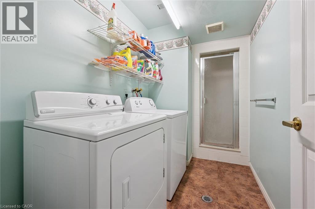 176 Sandford Fleming Drive, Waterloo, Ontario  N2T 1G2 - Photo 29 - 40842430