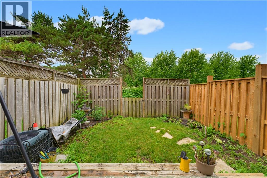 138 Blackhorne Drive Unit# 4, Kitchener, Ontario  N2E 1Z3 - Photo 26 - 40841737