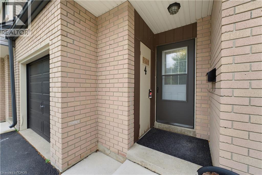 138 Blackhorne Drive Unit# 4, Kitchener, Ontario  N2E 1Z3 - Photo 5 - 40841737